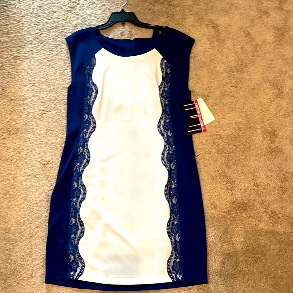 Miracle suit - liner flattens stomach while the outer layer is free flowing